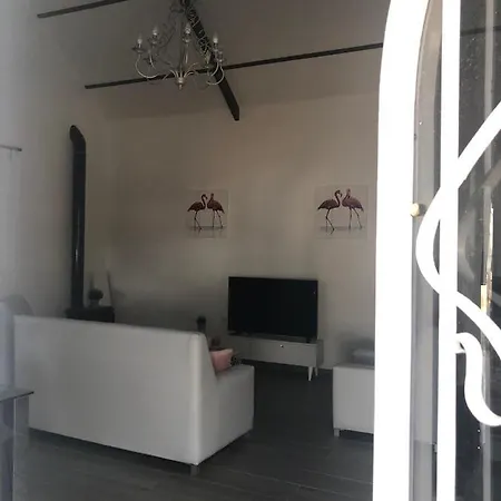 Santa Ana *