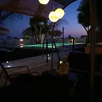 Santa Ana *